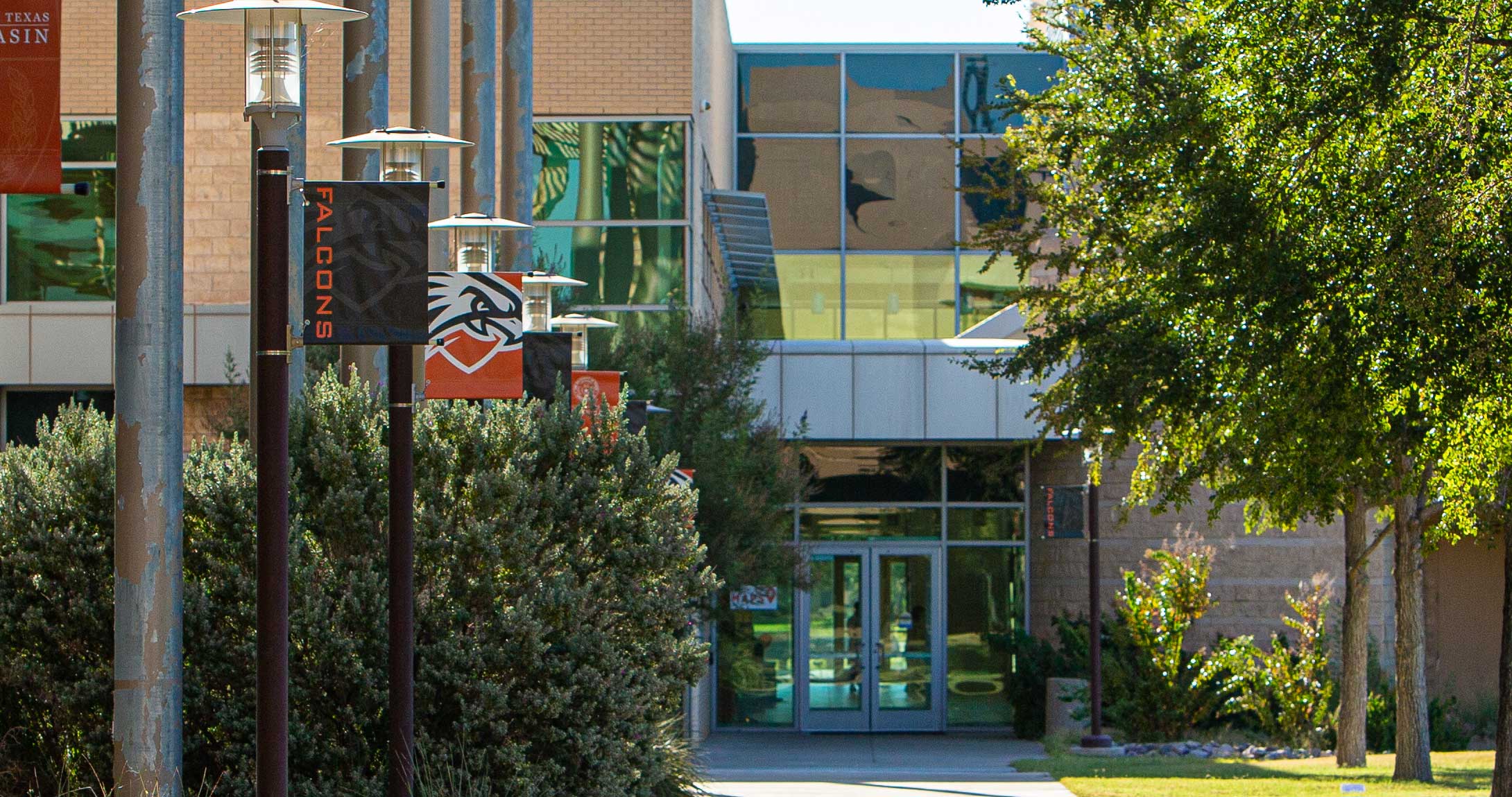 photo of UTPB campus 