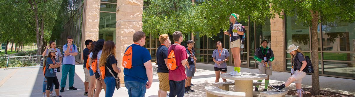 Orientation Leader speaking to students