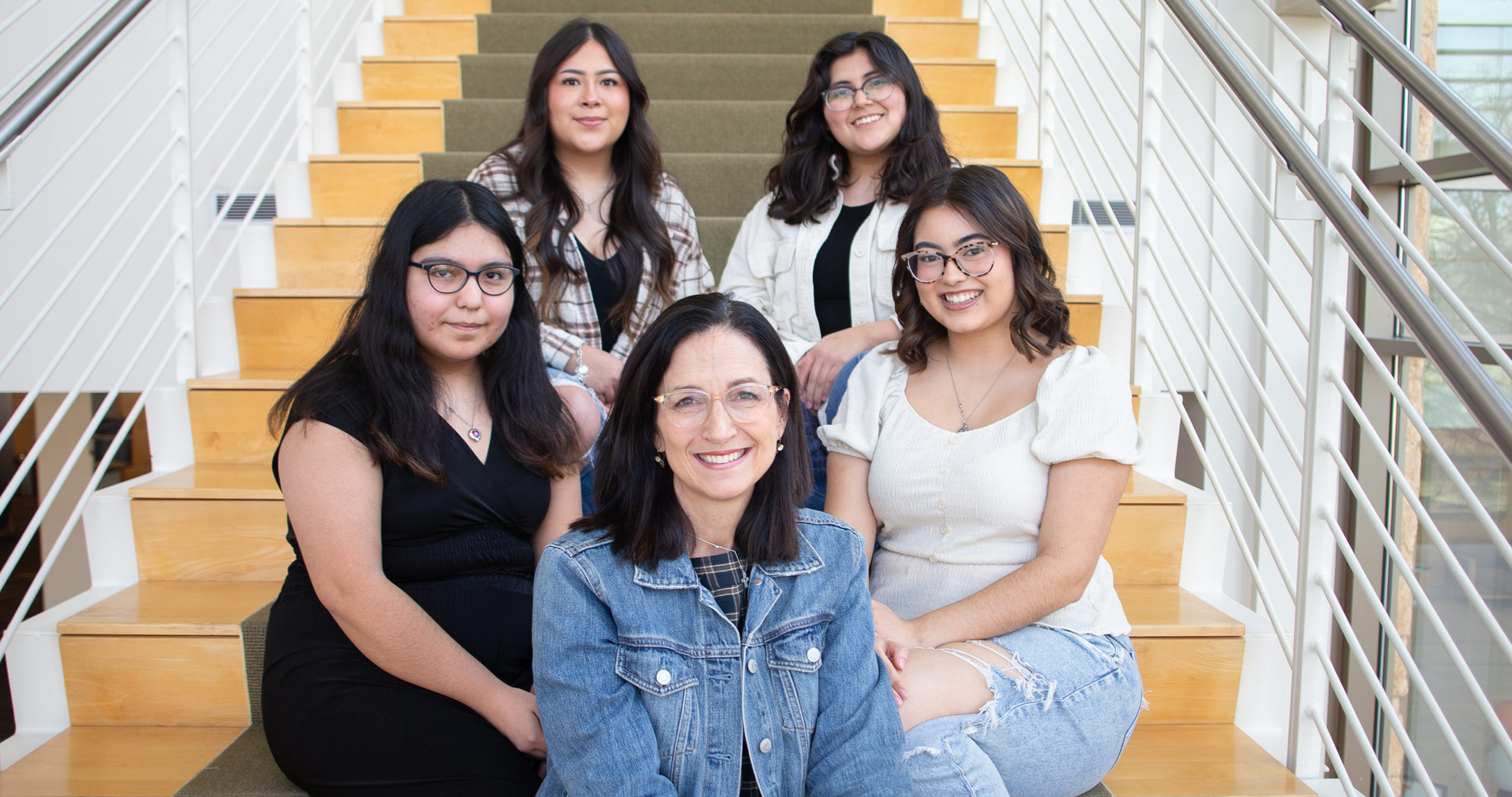 Future Teachers Go Beyond the Classroom