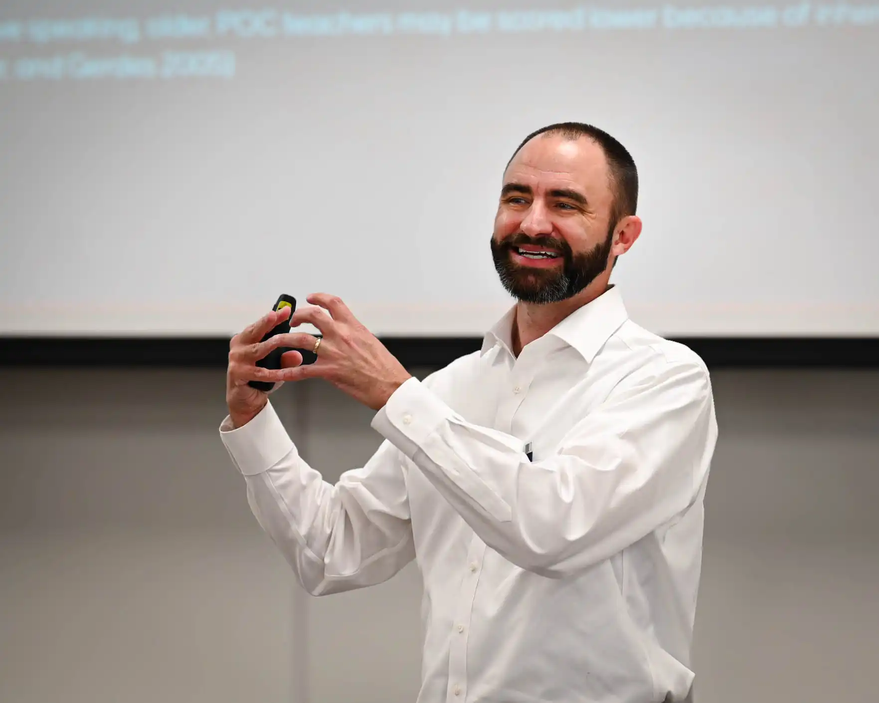 Clark Moreland lecturing a class at UTPB.