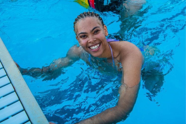 Bienvenido de nuevo Splash Pool Imagen